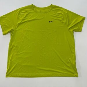 Nike Men's DriFit Chartreuse Green Crew Neck Short Sleeve TShirt, Size XXL